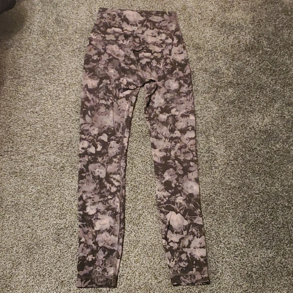 #93 Lululemon align leggings size 2 b845.